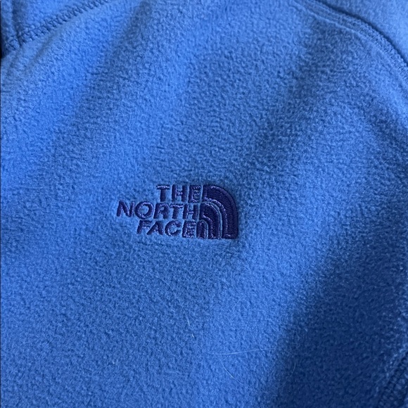 The North Face Blue Long Sleeve Fleece Quarter Zip Pullover Size Large - Picture 2 of 6